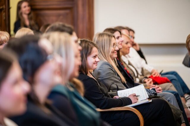 wiecej-niz-pierwsza-dama-06