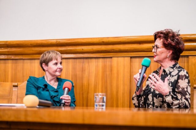 wiecej-niz-pierwsza-dama-07